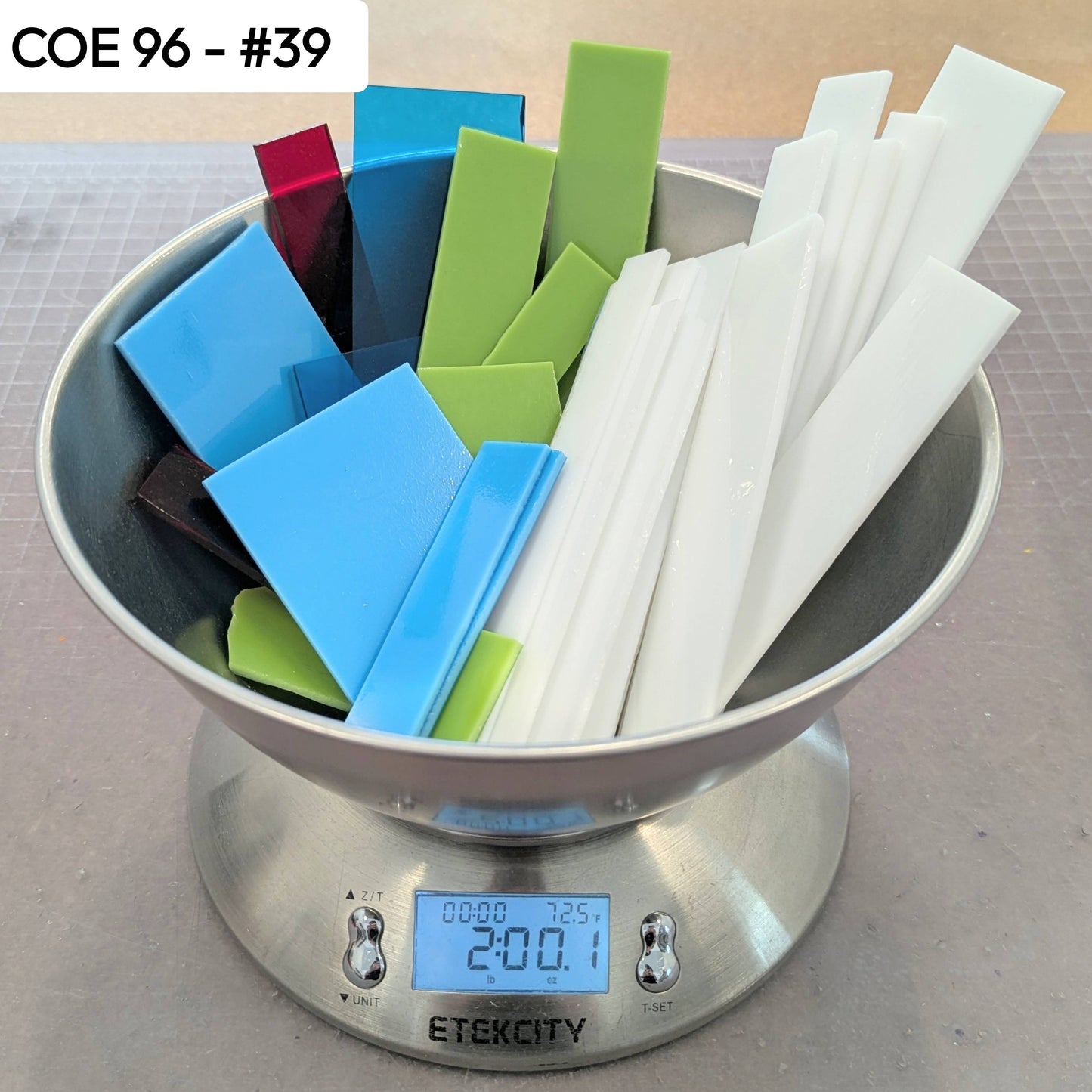 COE 96 Scrap Glass #39 - 2lbs