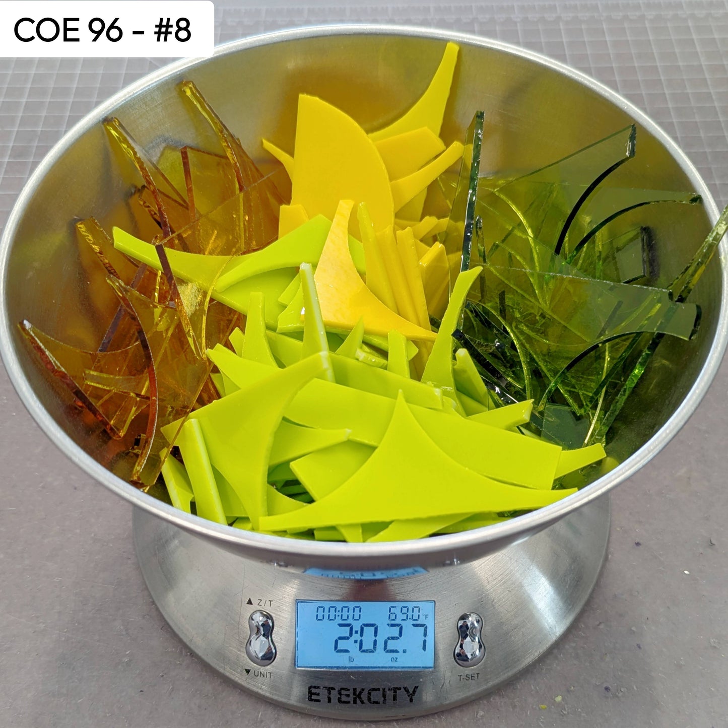 COE 96 Scrap Glass #8 - 2lbs 2.7 oz