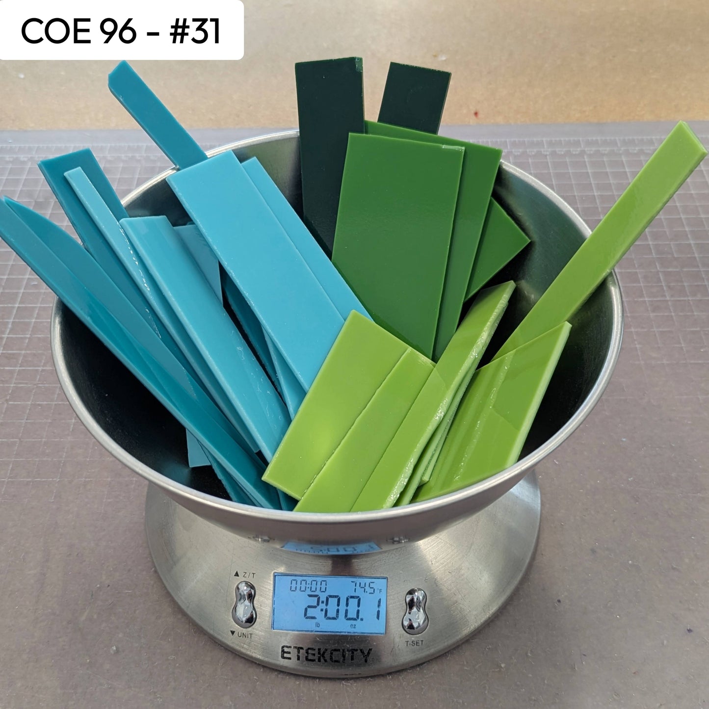 COE 96 Scrap Glass #31 - 2lbs