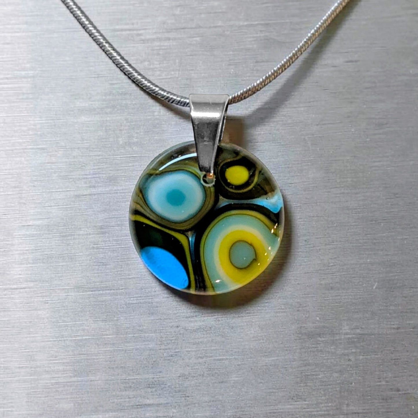 Pendant 26