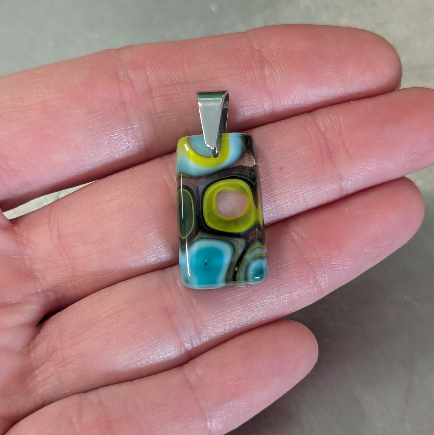 Pendant 04