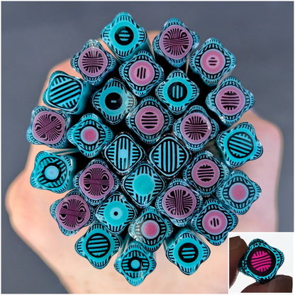 M/LG Teal Fuchsia Geo COE 90
