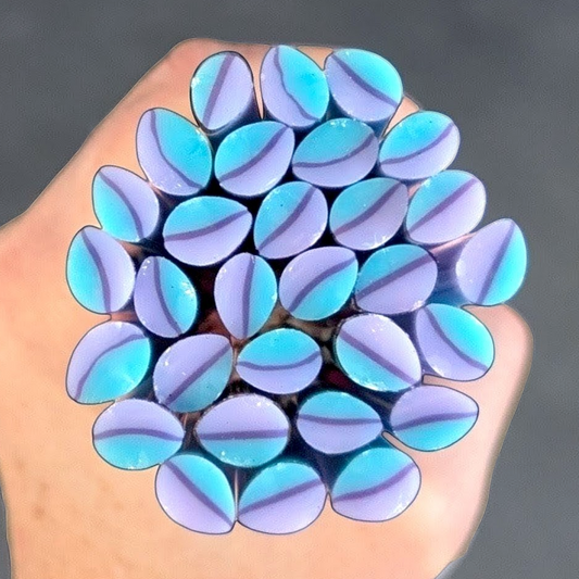 M/LG Lavender Turquoise Plumeria Petals COE 90