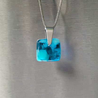 Pendant 18