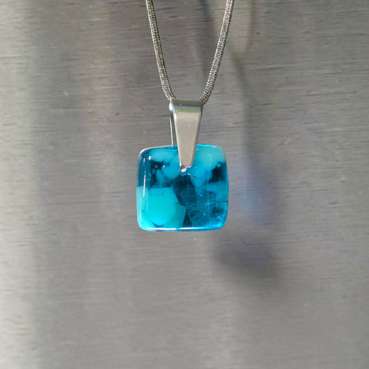 Pendant 18