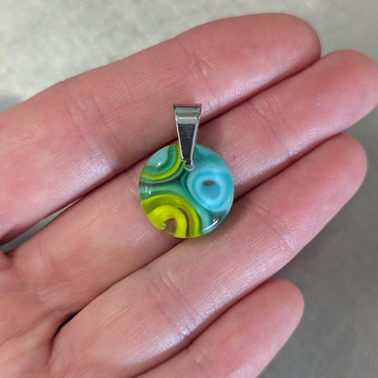 Pendant 08