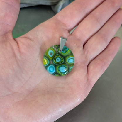 Pendant 05