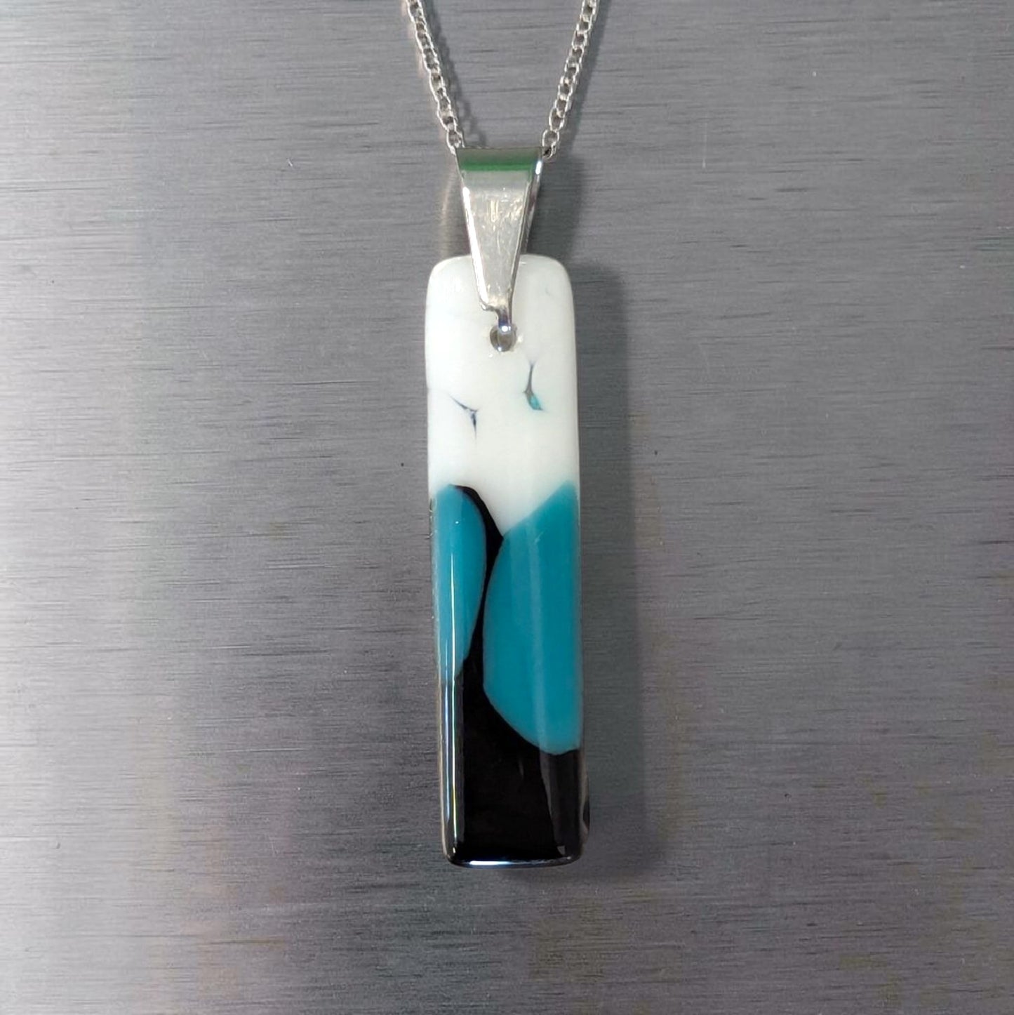 Pendant 13