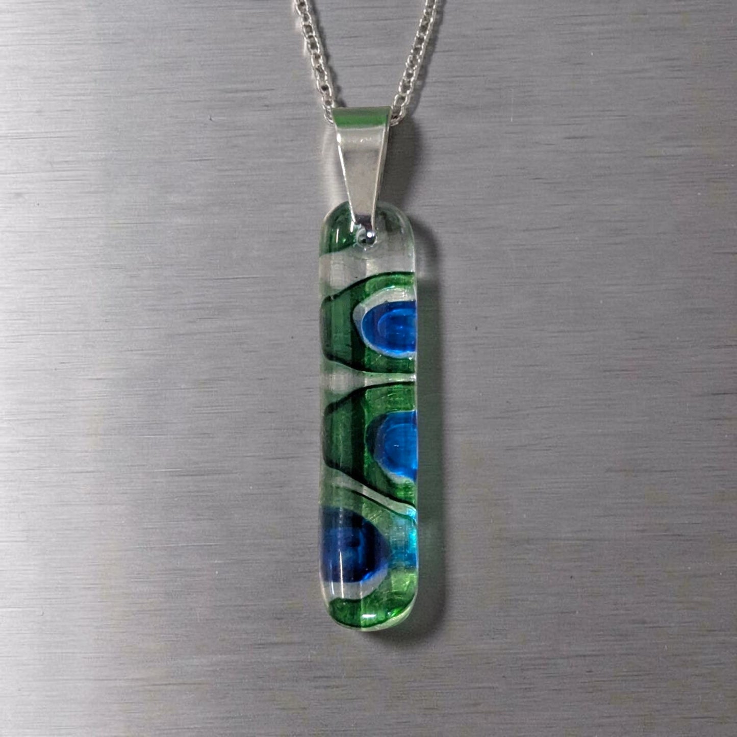 Pendant 02