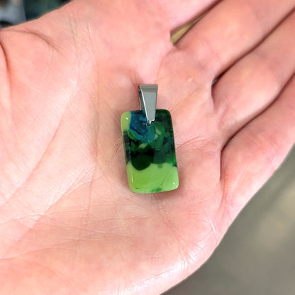 Pendant 19