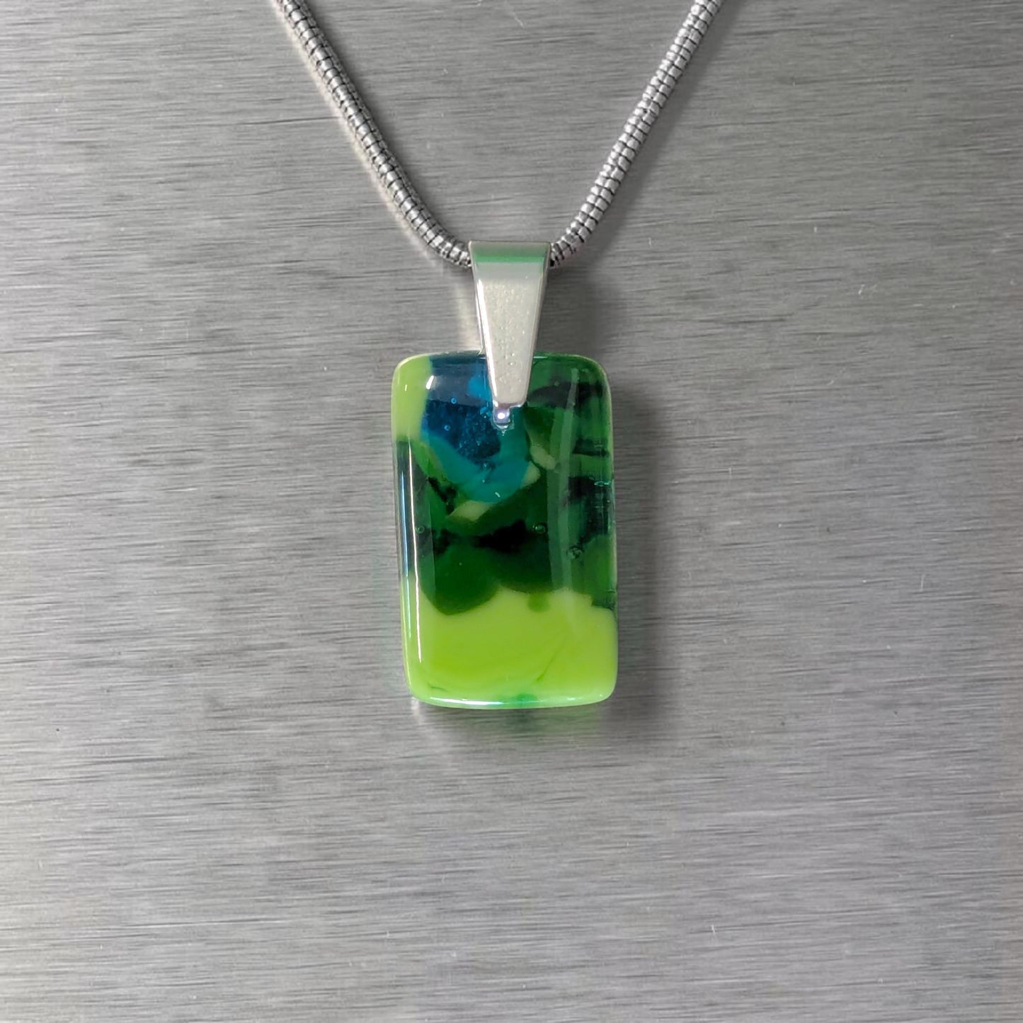 Pendant 19