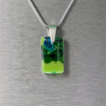 Pendant 19