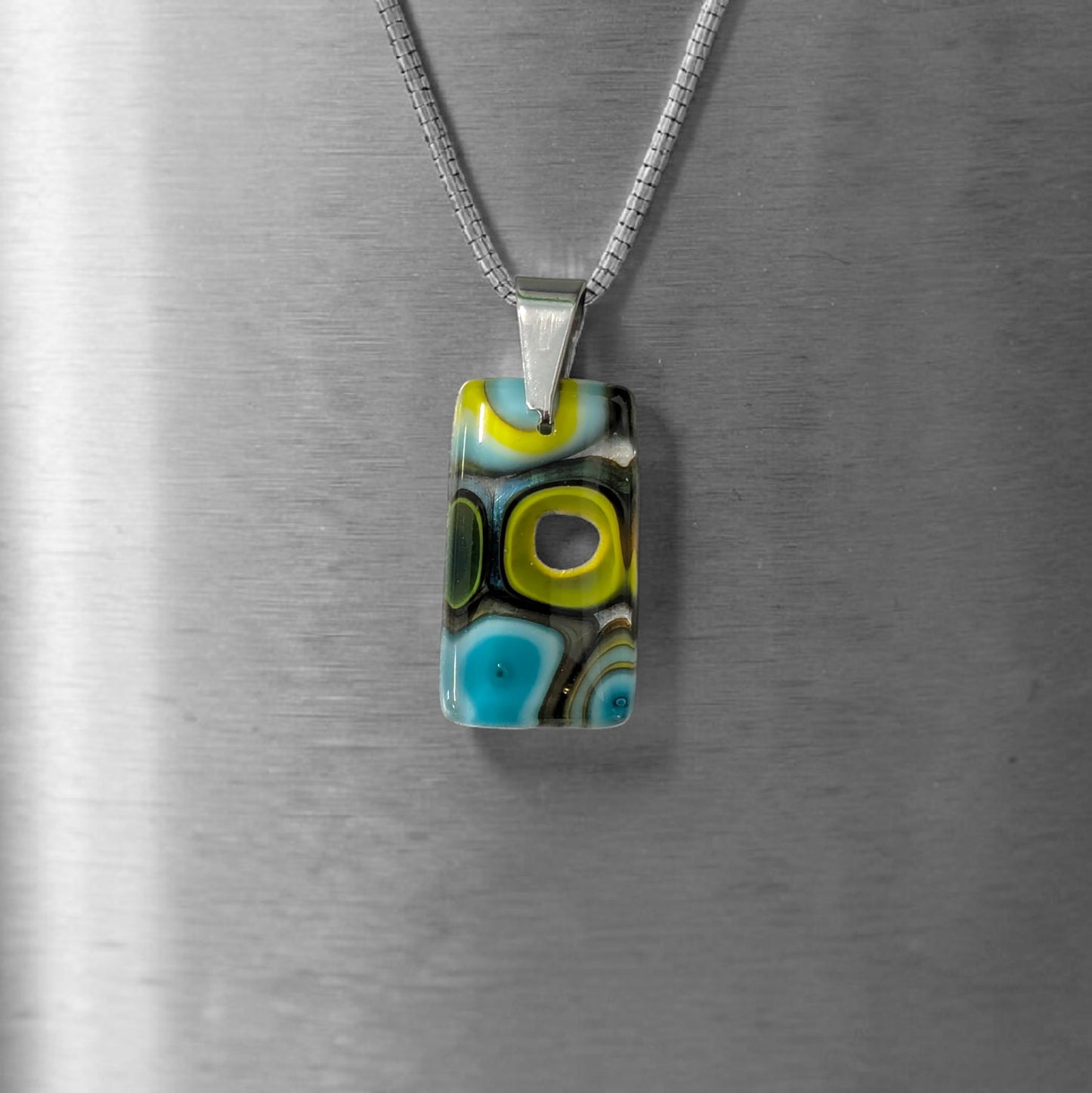 Pendant 04