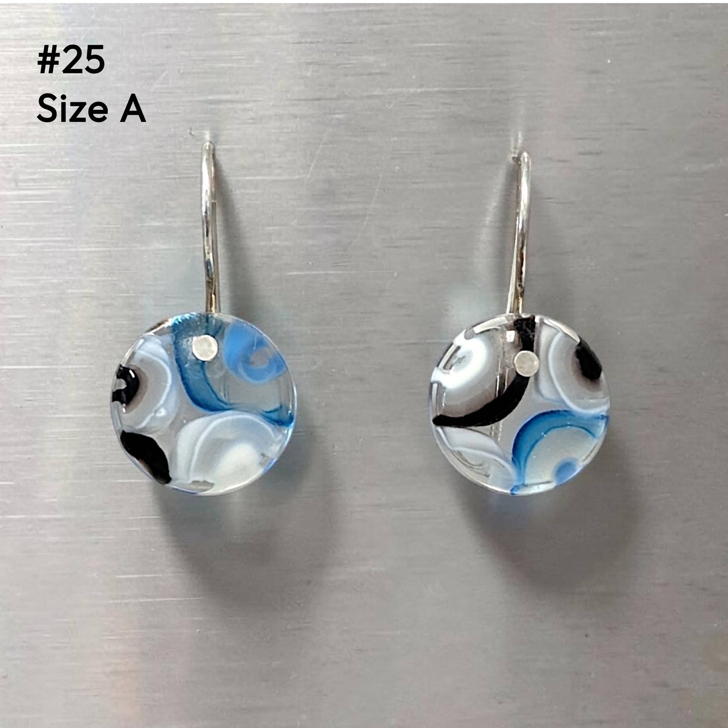 Round Earrings 25 - Size A